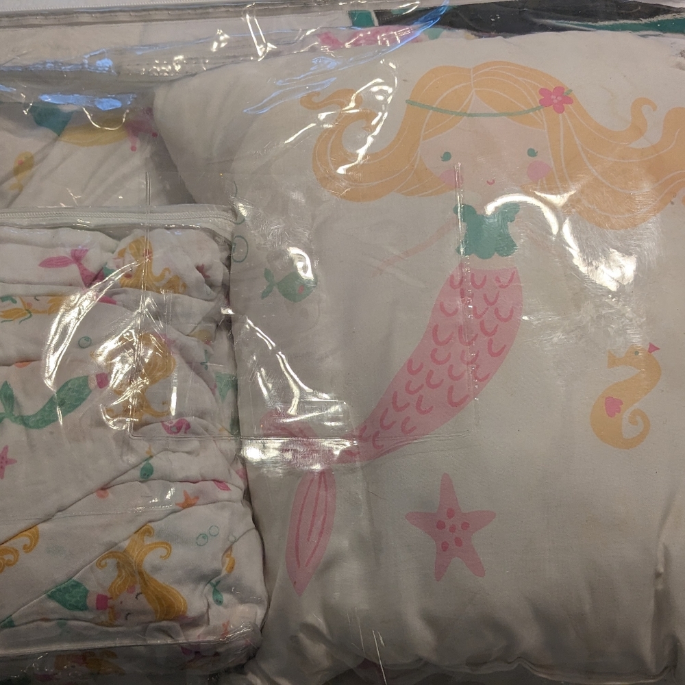 Mermaid Twin Comforter and Sheet Set